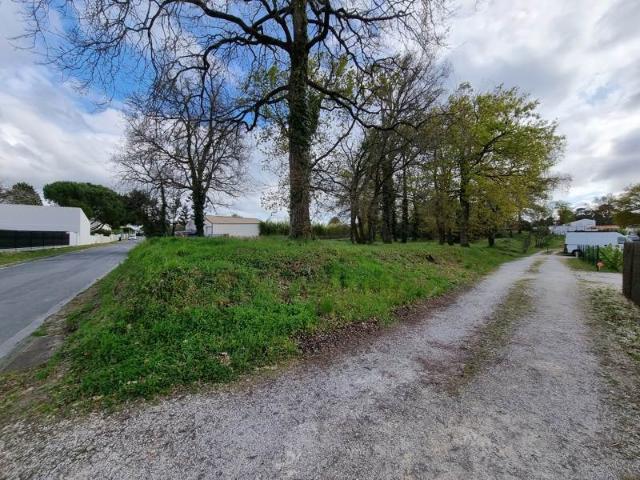 Terrain vente à Les Mathes, Charente-Maritime