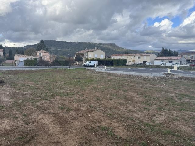 Terrain vente à Digne-les-Bains, Les Mées