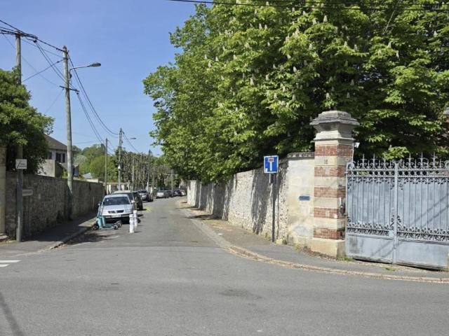 Terrain vente à Mantes-la-Jolie, Les Mureaux