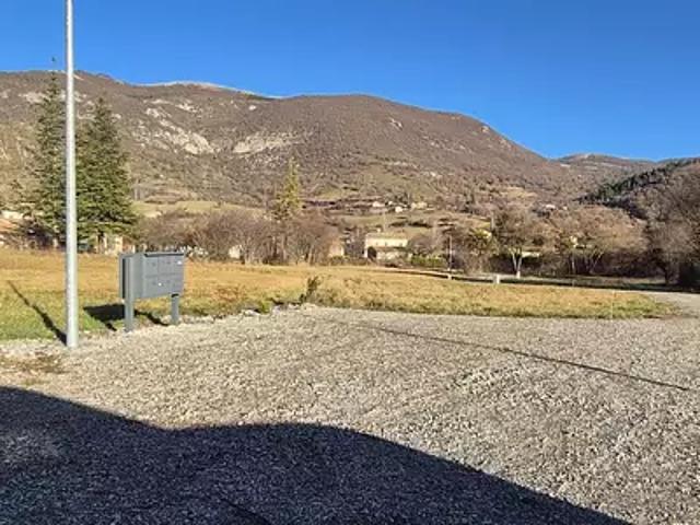 Terrain vente à Forcalquier, Les Omergues