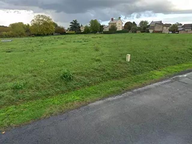 Terrain vente à Châtellerault, Les Ormes
