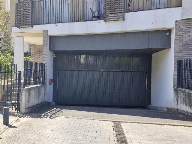 Garage vente à Le Raincy, Les Pavillons-sous-bois