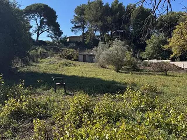 Terrain vente à France métropolitaine, Les Pennes-mirabeau
