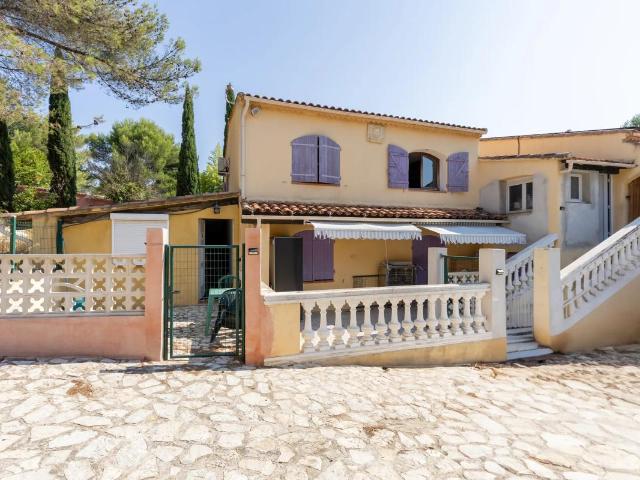 Villa vente à Aix-en-Provence, Les Pennes-mirabeau