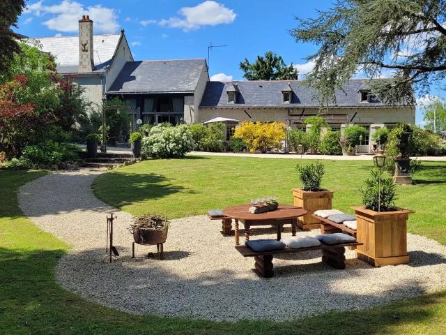 Maison vente à Saumur, Saulgé-l'hôpital