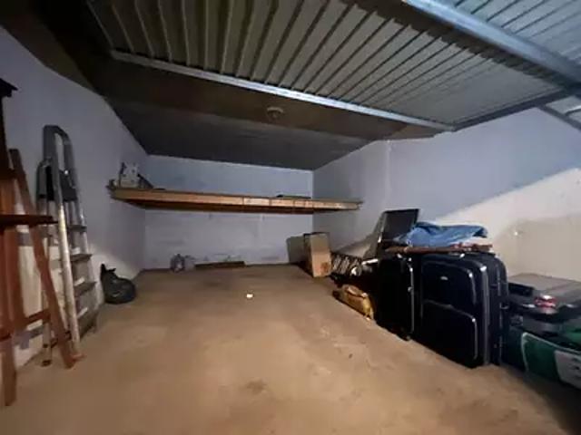 Garage vente à Les Sables-d'Olonne, Château-d'olonne
