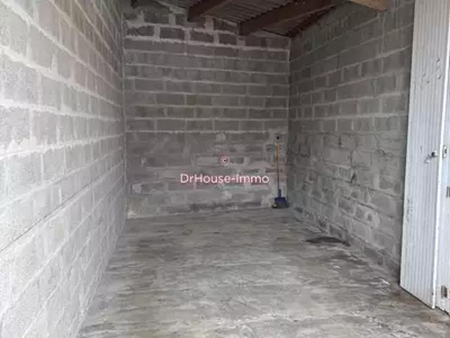 Garage vente à Les Sables-d'Olonne, Château-d'olonne