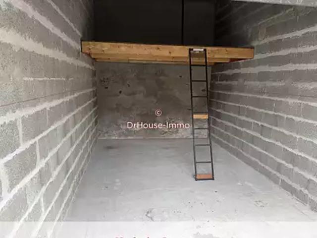 Garage vente à Les Sables-d'Olonne, Château-d'olonne