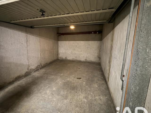 Garage vente à Les Sables-d'Olonne, Château-d'olonne