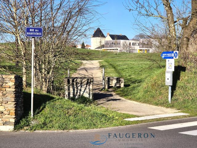 Terrain vente à Les Sables-d'Olonne, Château-d'olonne