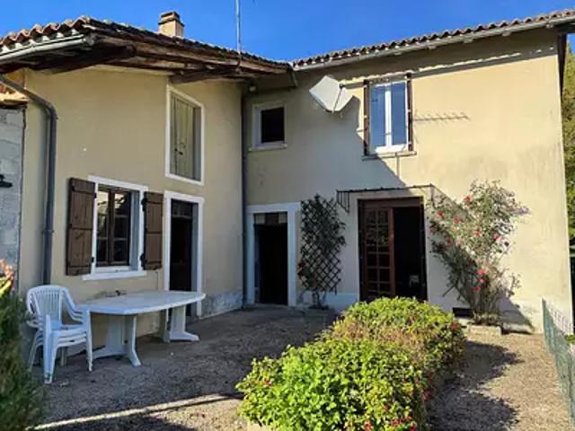 Maison vente à Rochechouart, Les Salles-lavauguyon