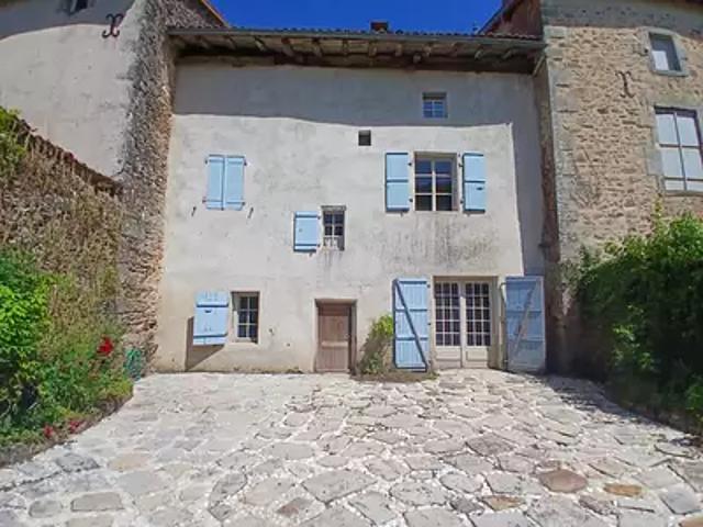 Maison vente à Rochechouart, Les Salles-lavauguyon