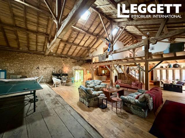 Maison vente à Rochechouart, Les Salles-lavauguyon