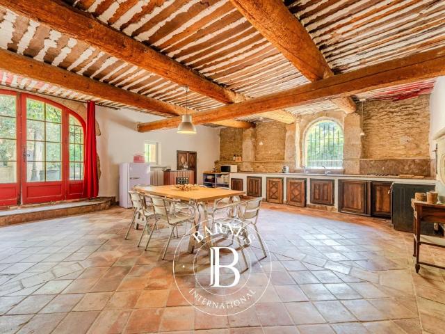 Maison vente à Apt, Taillades
