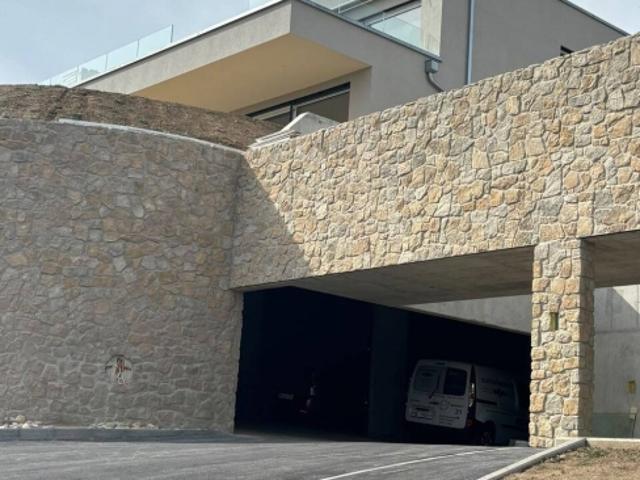 Einfamilienhaus mieten in Petit-Cortaillod, Cortaillod