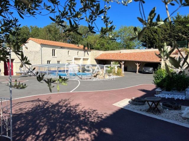 Maison vente à Châtellerault, Les Trois-moutiers