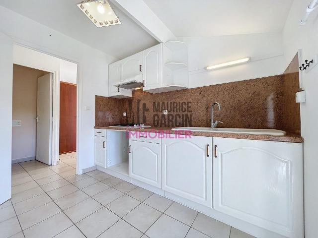 Appartement location à Carpentras, Pernes-les-fontaines