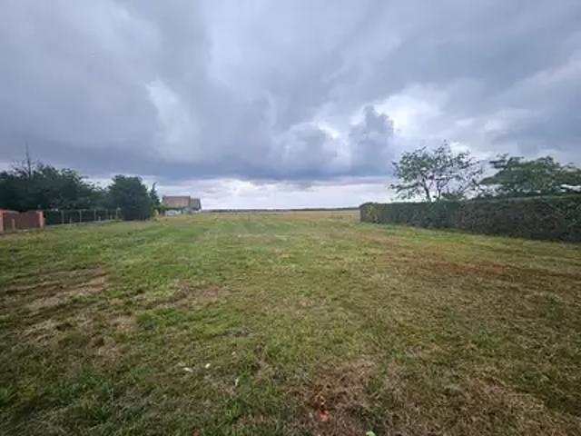 Terrain vente à Évreux, Les Ventes