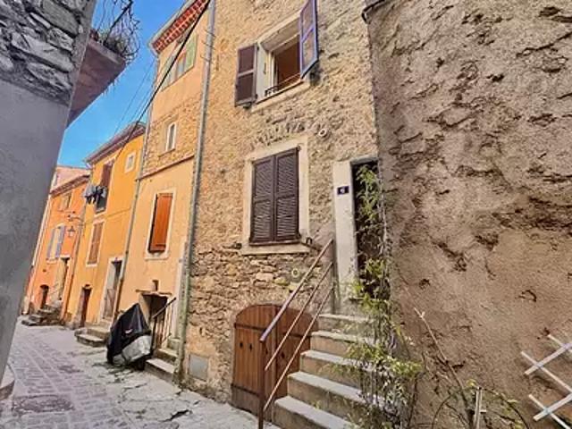 Appartement vente à Nice, L'escarène