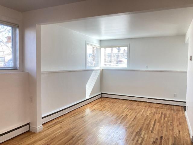 Apartment for rent in Wedgewood, Alberta