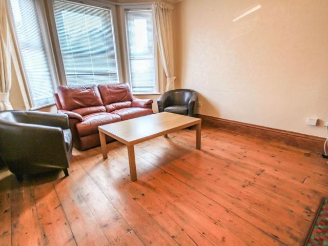 Apartment for rent in Talbot Village, Bournemouth
