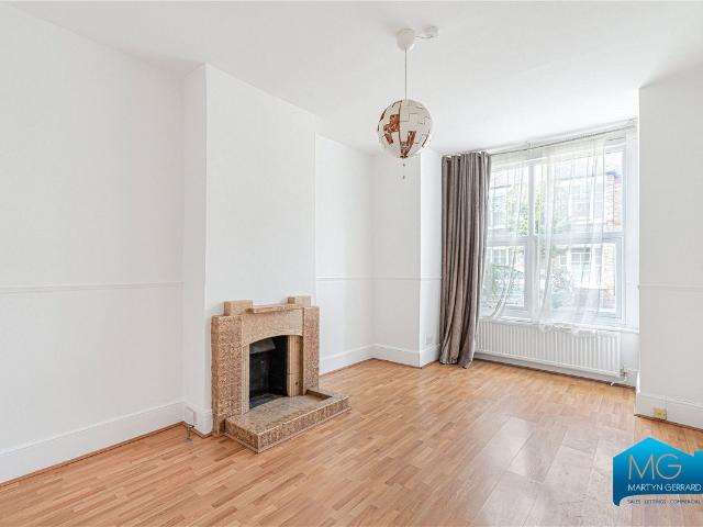 Apartment for rent in Finchley, Greater London
