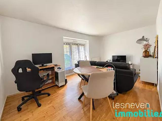 Appartement vente à Mesnigoalen, Lesneven