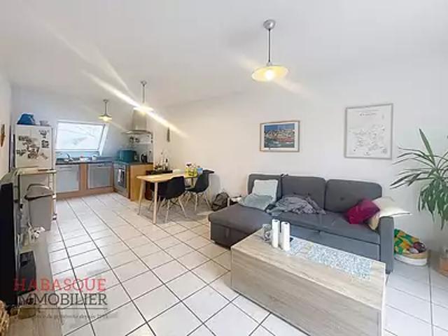 Appartement location à Mesnigoalen, Lesneven