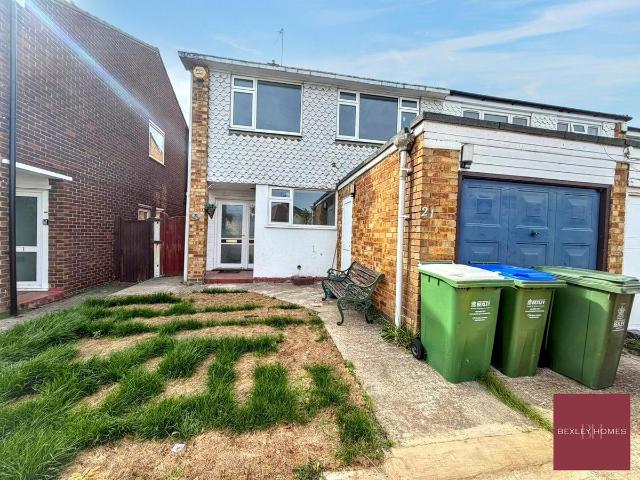 House for rent in London Borough of Bexley, Greater London