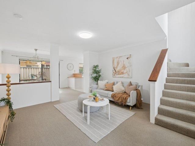 Townhouse for sale in Bentley, City of Canning