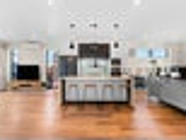 Townhouse for sale in Paremoremo