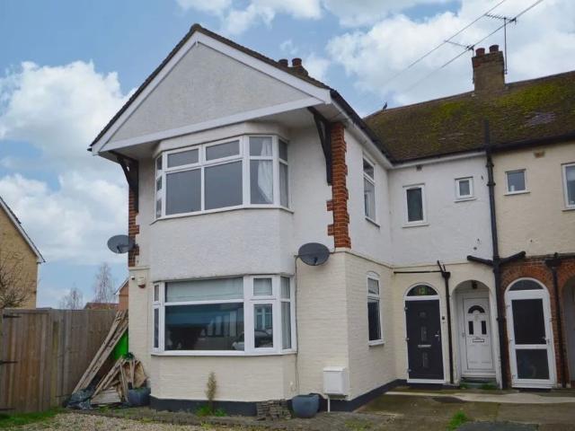 House for rent in Rush Green, Greater London