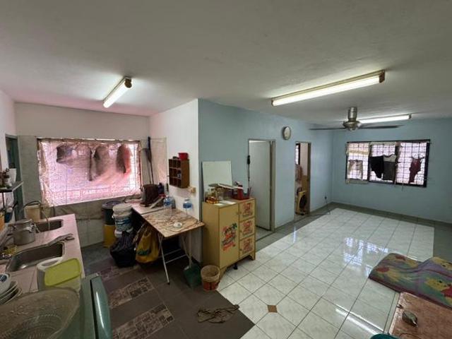 Apartment for sale in Petaling, Damansara Damai