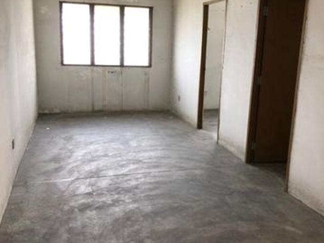 Apartment for sale in Petaling, Damansara Damai