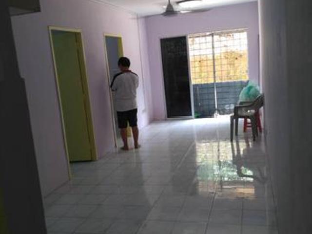 Apartment for sale in Petaling, Damansara Damai