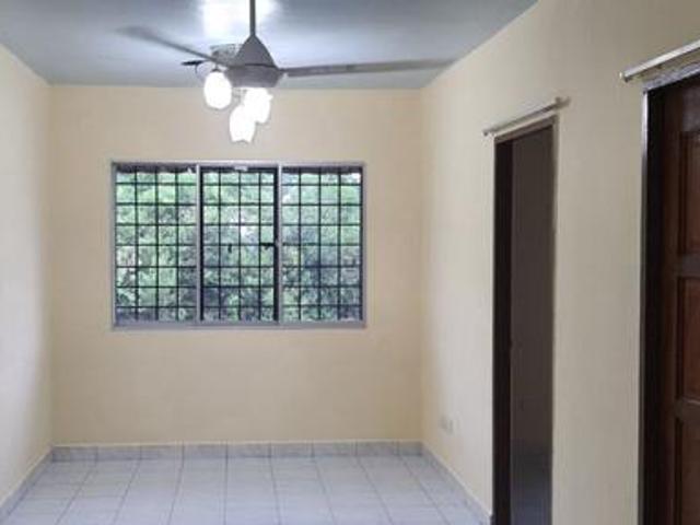 Apartment for sale in Petaling, Damansara Damai