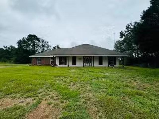 House for sale in Brookhaven