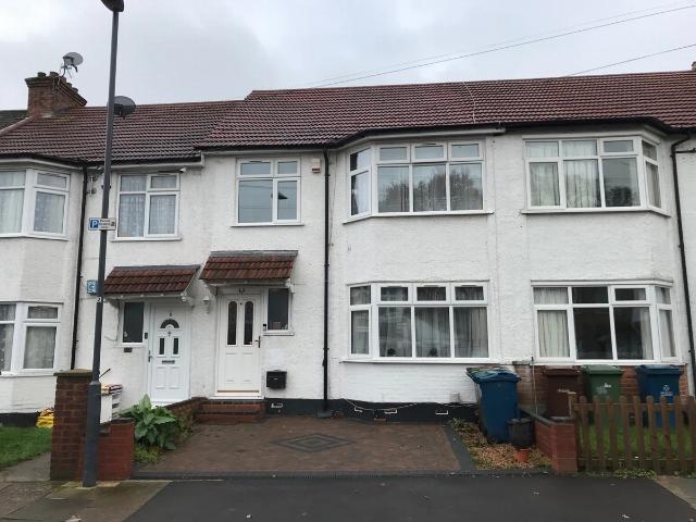 House for rent in Charlesworth, East Midlands