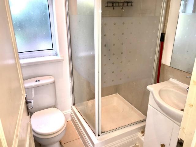 Apartment for rent in Charlesworth, East Midlands