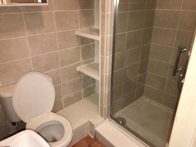 Apartment for rent in Charlesworth, East Midlands