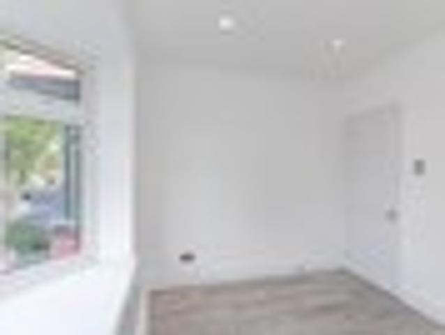 Apartment for rent in Cricklewood, Greater London