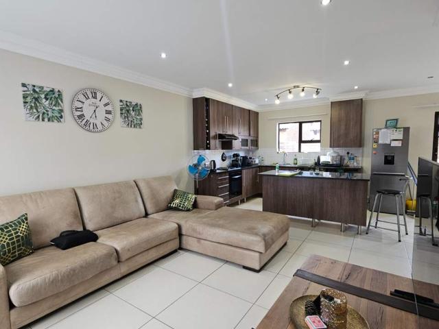 Townhouse for sale in Bloemfontein, Free State