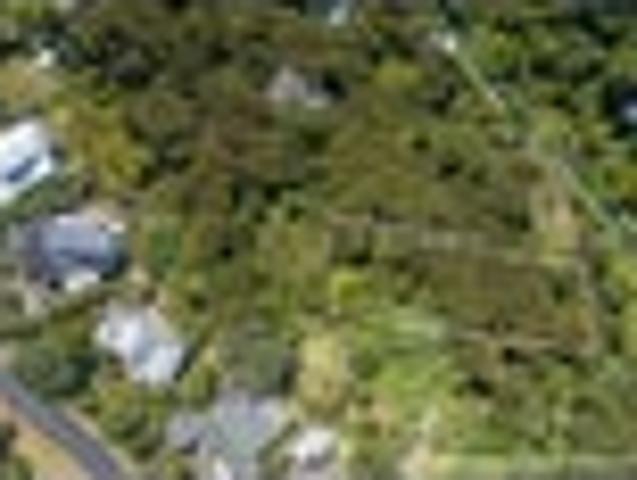 Land for sale in Omiha