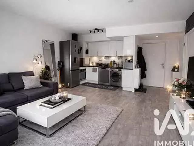 Appartement vente à Saint-Germain-en-Laye, L'etang-la-ville