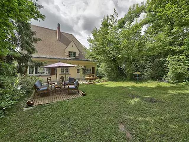 Maison location à Saint-Germain-en-Laye, L'etang-la-ville