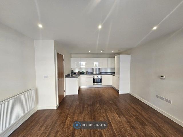 Apartment for rent in Stanmore Place, Greater London