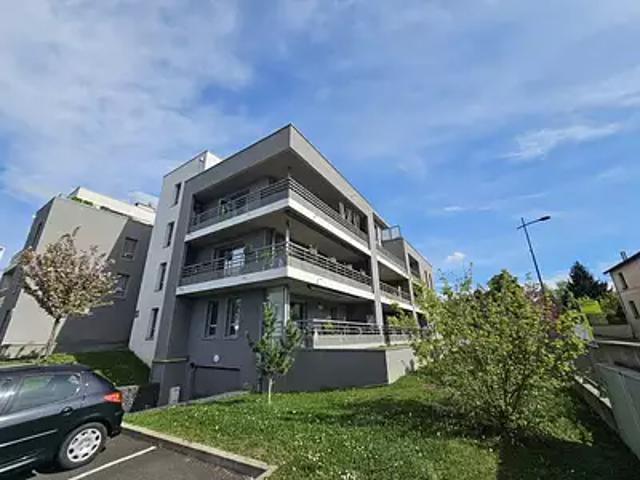 Appartement vente à Saint-Étienne, L'etrat
