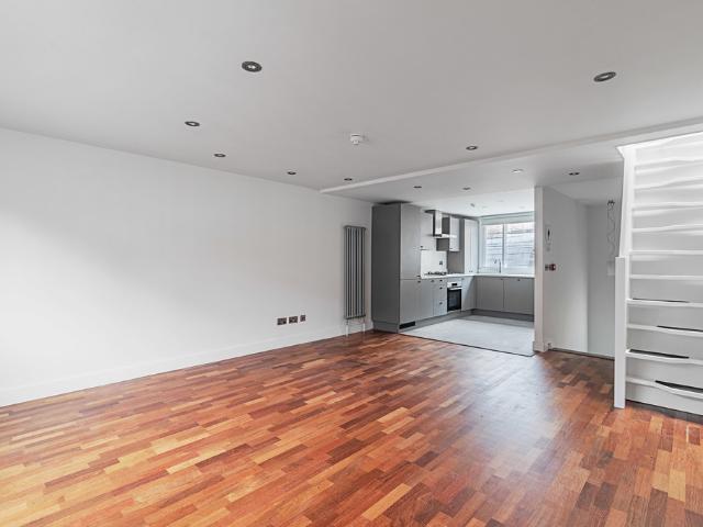 Apartment for rent in Seven Dials, Bloomsbury