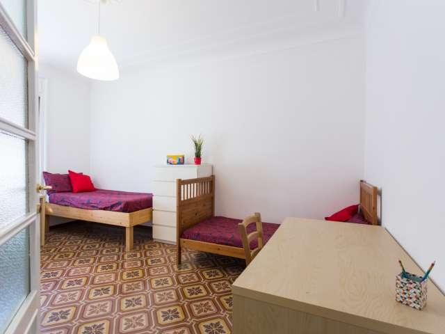 Stanza in affitto a Municipio 4, Milano