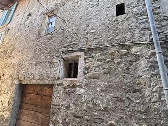 Maison vente à Gap, Lettret
